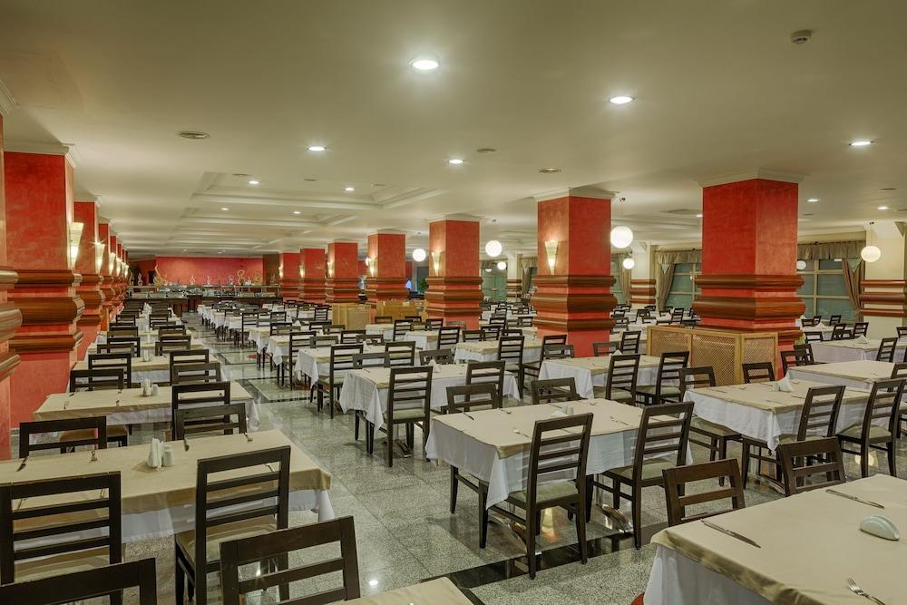 帕萨大酒店 马尔马里斯 外观 照片