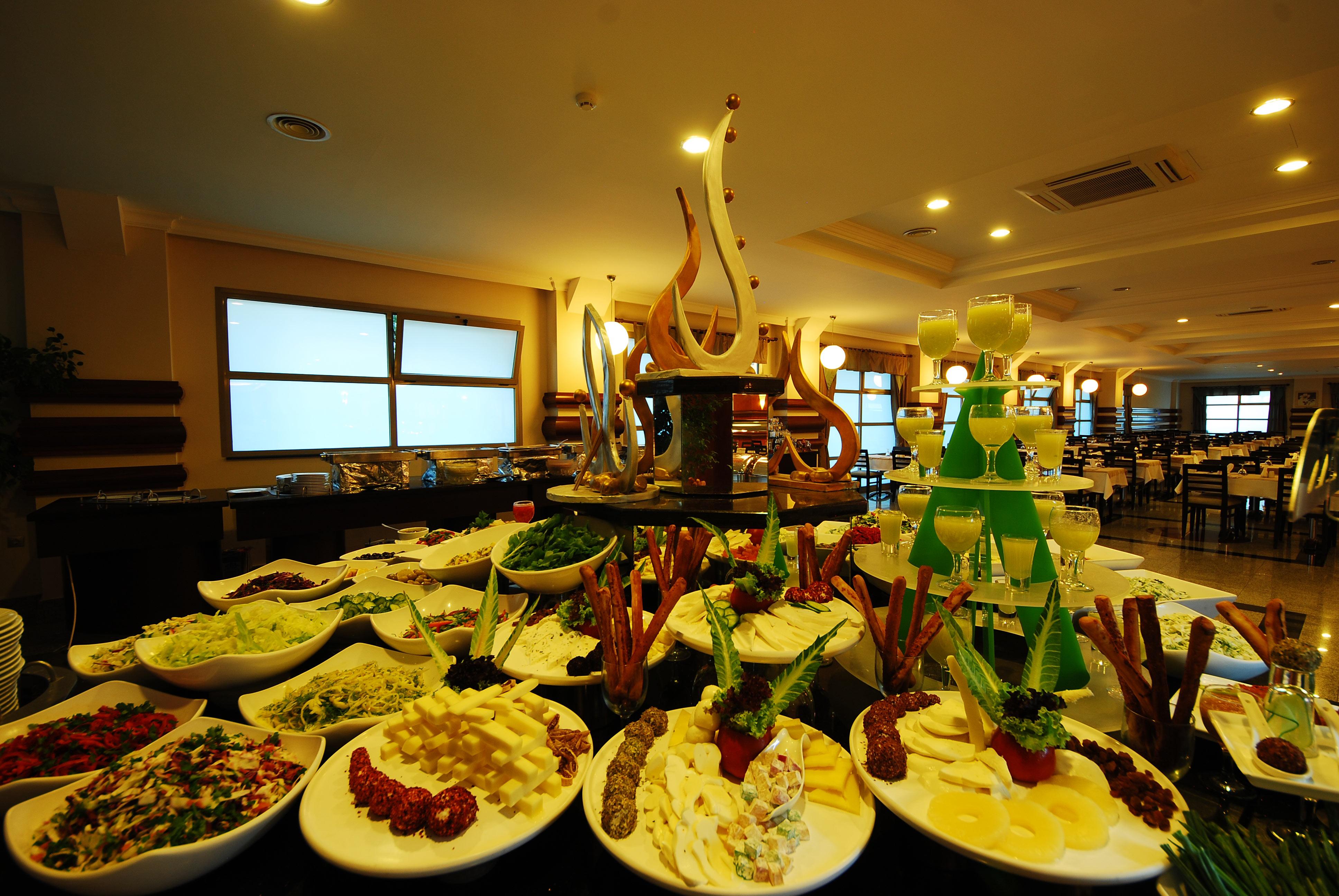 帕萨大酒店 马尔马里斯 外观 照片